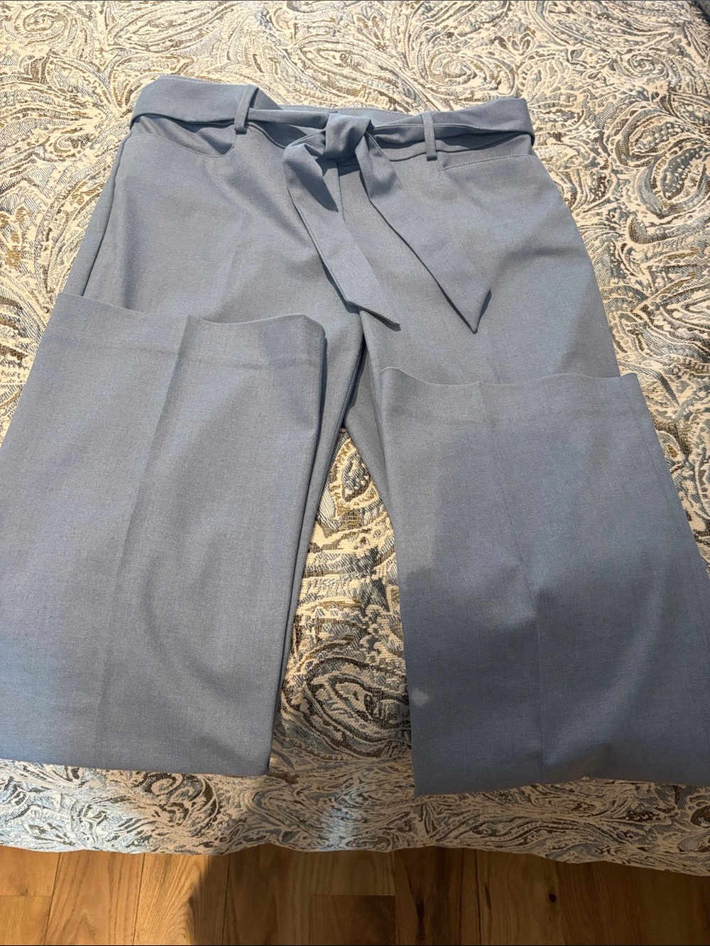 🦀Loft trouser in light blue with matching tie sash